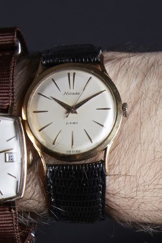 Nivada Montre