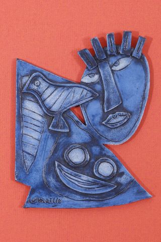 Personnage et oiseau