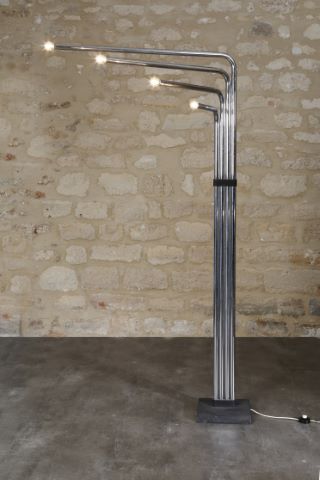 Travail italien Lampadaire
