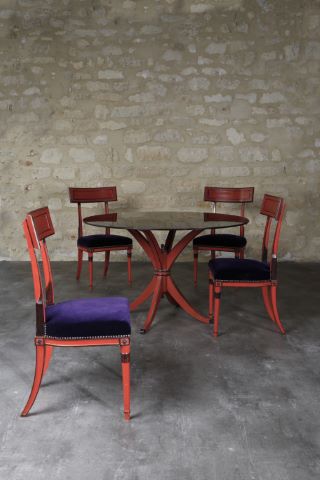 Maurice Hirch Table et suite de quatre chaises...