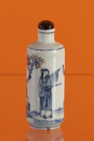 Tabatière en porcelaine
