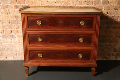 Commode