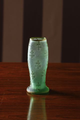 Daum Vase oblong