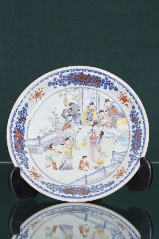 Paire de grands plats