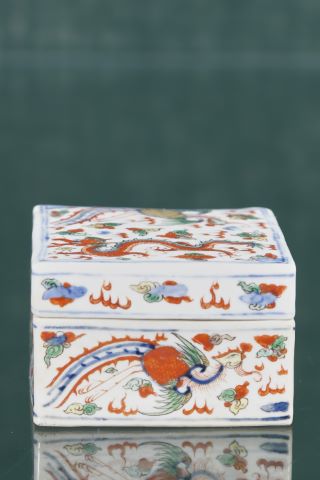 Boîte couverte rectangulaire