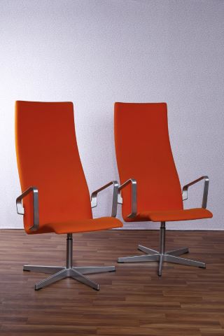 Paire de fauteuils bas Oxford