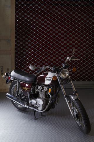 Triumph Moto 150 Trident
