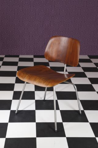 Charles Eames (1907-1978) Chaise DCM «Dining...