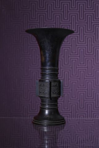 Vase de forme «gu»