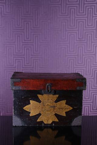 Petit coffre de samouraï