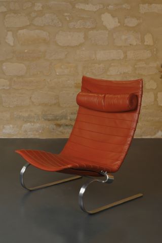 Poul Kjaerholm (1929-1980) Fauteuil bas modèle...