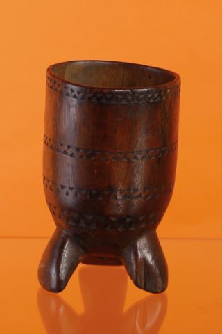 Pot tripode Nyamwezi