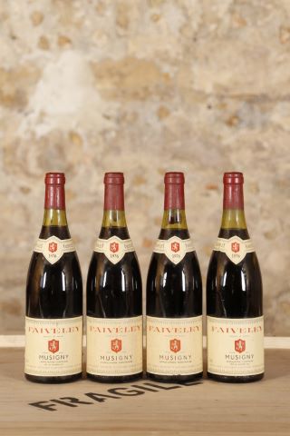 4 bouteilles 1976