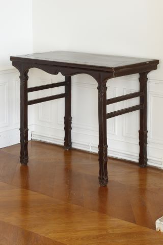 Petite table rectangulaire