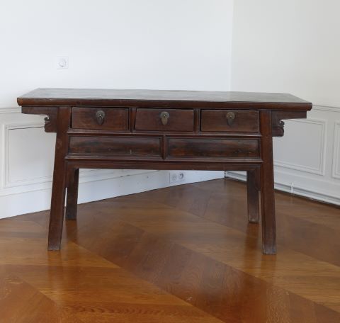 Importante table rectangulaire