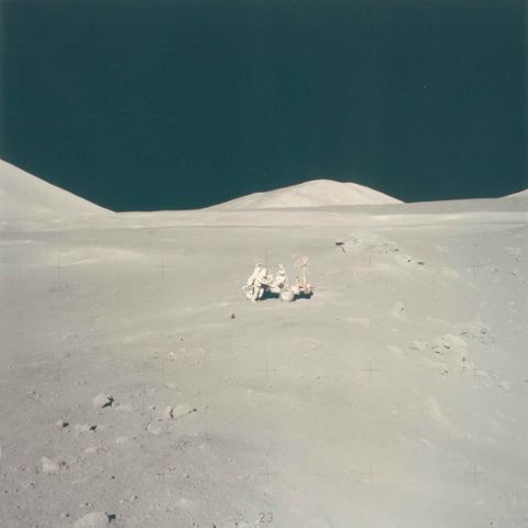 Harrison Schmitt et le rover lunaire. Apollo 17