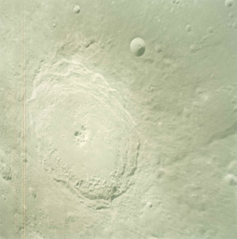 Survol du cratère Langrenus. Apollo 8