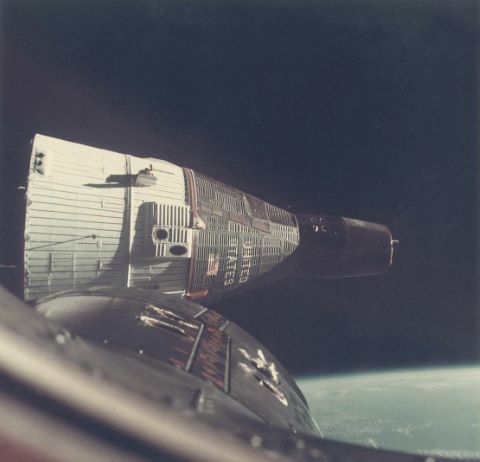 Premier rendez-vous spatial. Gemini 6 et 7