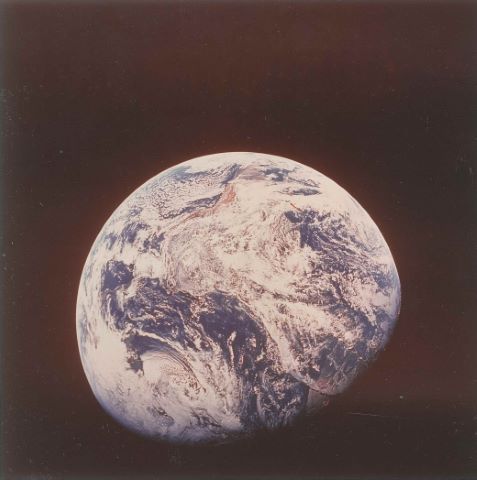 La Terre, Apollo 8