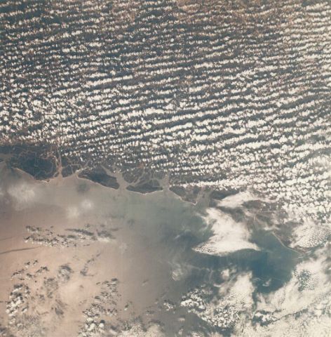 Diversité de la surface terrestre depuis l'orbite d'Apollo 6