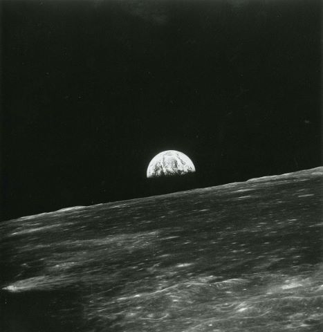 Lever de Terre depuis le module lunaire. Apollo 10