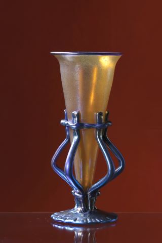 Vase cornet