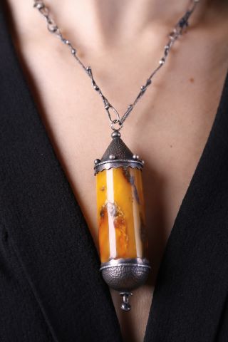 Ensemble comprenant Pendentif cylindrique