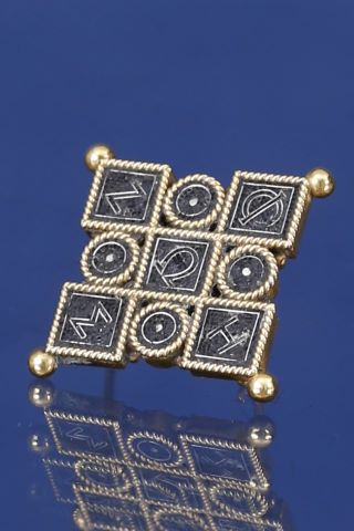 Castellani Broche carrée