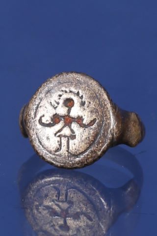 Dans le style byzantin Chevalière