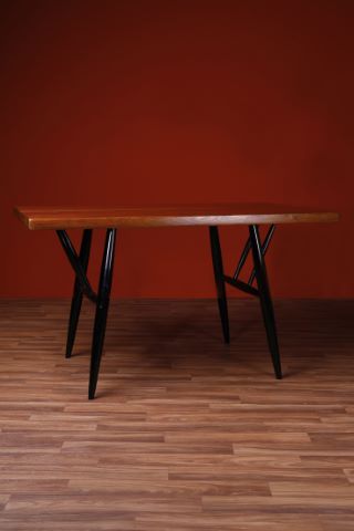 Ilmari Tapiovara (1914-1999) Table Pirkka