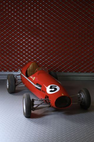 SA la Poly Mecanique Ferrari d’enfant