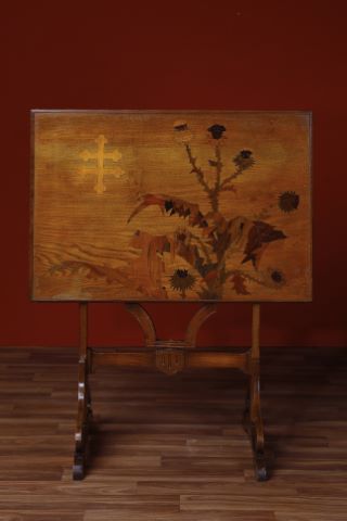 Émile Gallé (1846-1904) Table à thé