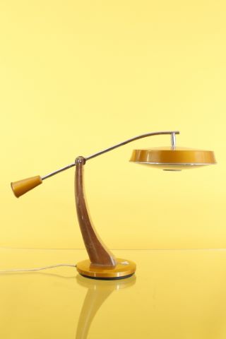 Lampe de bureau pivotante