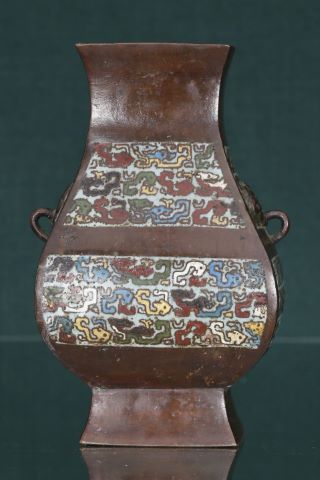 Chine Vase pansu quadrangulaire