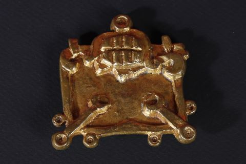 Attribué à Line Vautrin Broche