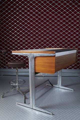 Bureau d'architecte «Action office» et son siège «Perch»