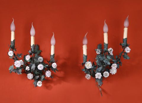 Suite de 4 appliques à 3 lumières
