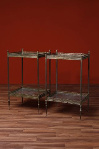 Paire de tables d’appoint