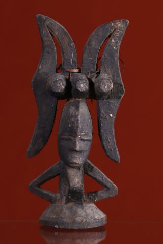 Eket, Nigéria Petit autel « ikenga »