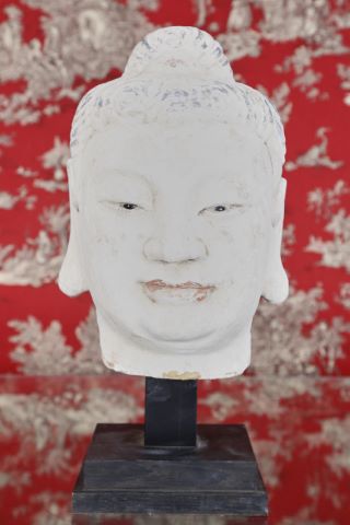 Asie Grande tête de Bouddha