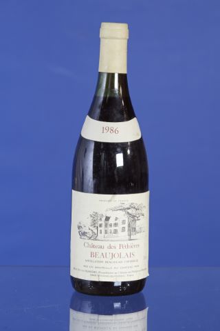 Château des Péthieres, Beaujolais 27 bouteilles,...