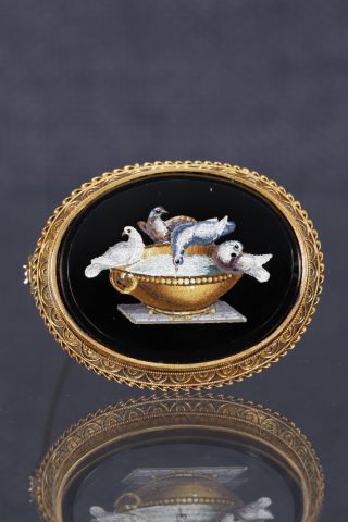 Broche camée