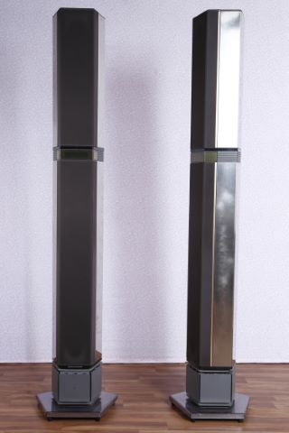 Bang & Olufsen Paire d'enceintes, modèle Penta