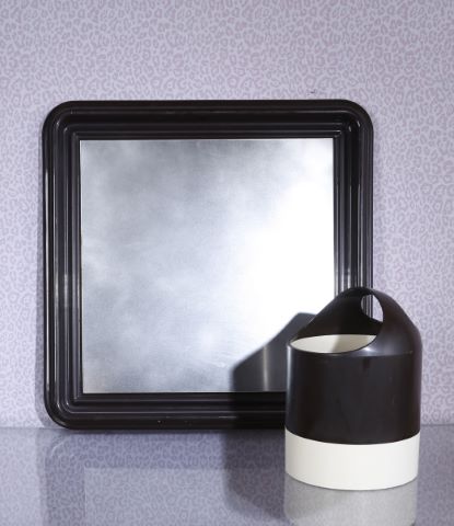 Ensemble de salle de bain comprenant :