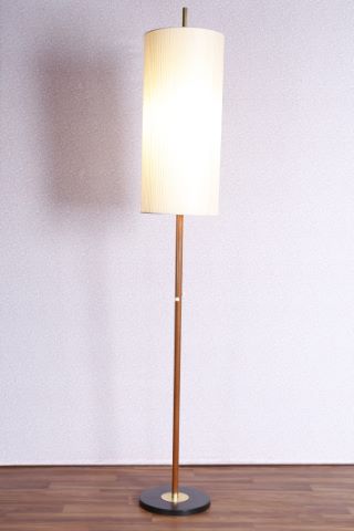 Lampadaire télescopique