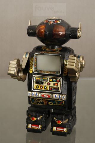 TV Music Robot