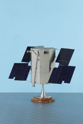 Satellite américain OAO (Orbiting Astronomical...