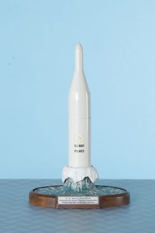 Missile ballistique Polaris de l'US Navy
