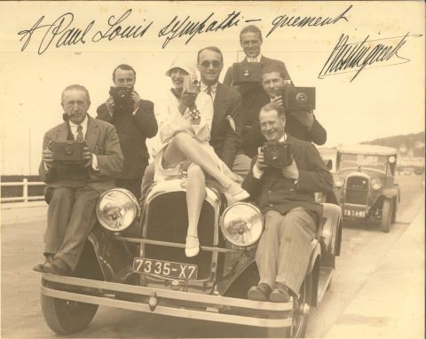 Photographie dédicacée par Mistinguett