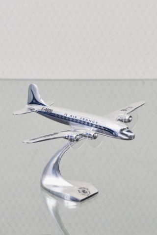 Maquette d’avion DC4 F-BBD0 aux couleurs d’Air...